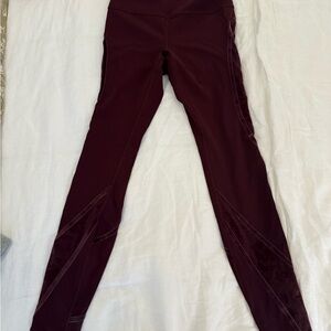 LIMITED ADDITION LULULEMON - Flocked Lace Burgundy Leggings